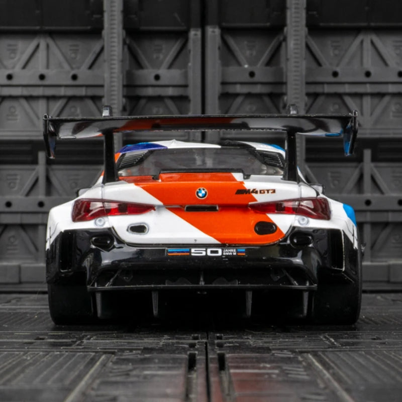 Miniatura BMW M4 GT3 1:24 – Edição Racing Premium em Metal com Som e Iluminação